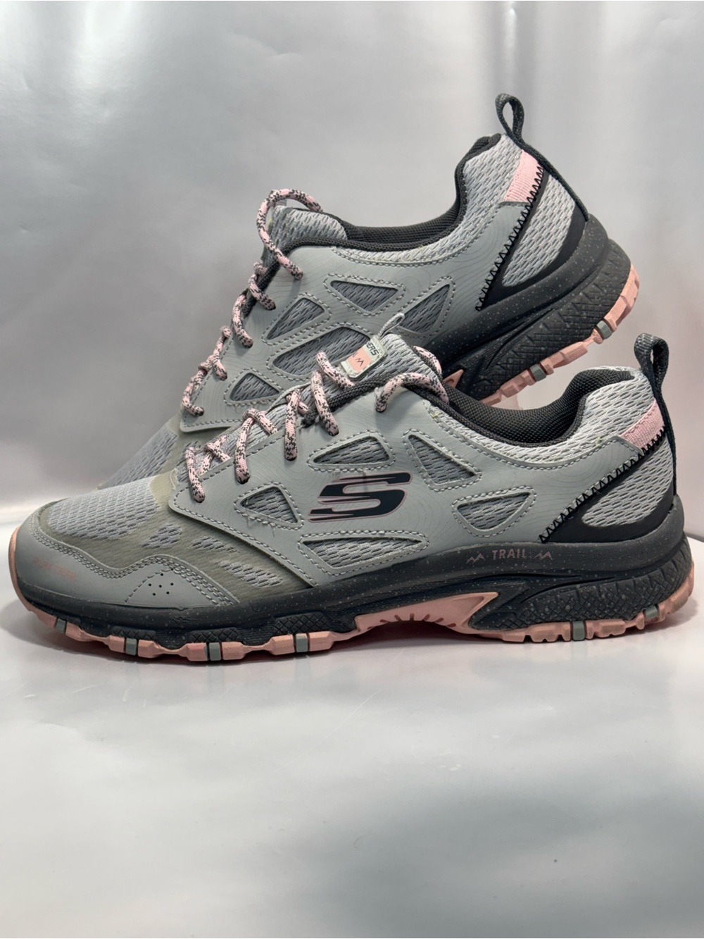 Skechers Women's US Size 8.5 Hillcrest Pure Escapade Trail Run Gray/Pink 149821